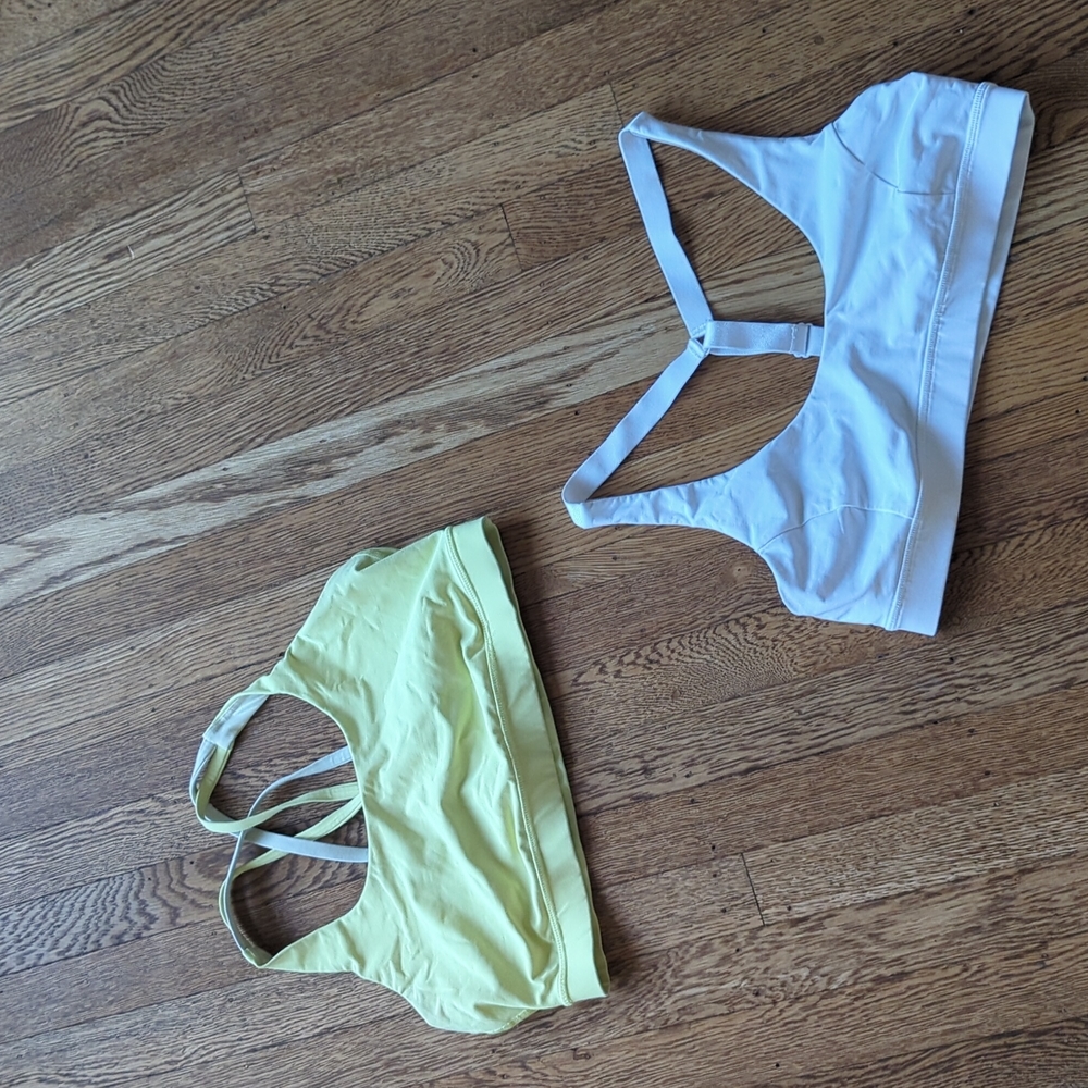 Bundle : two Lululemon bras